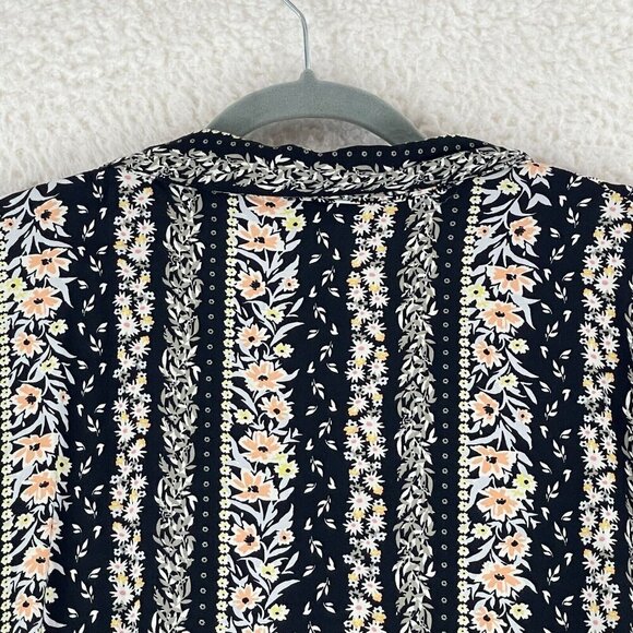 Woman Within Black Floral Print Button-Up Shirt Womens 3/4 Sleeve V-Neck Size 1X - Picture 14 of 15